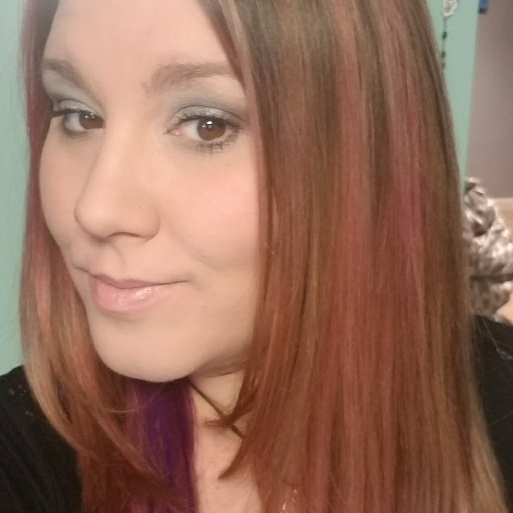 Meet your Posher, Evonne